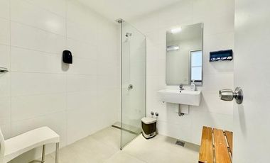 EDIFICIO DE OFICINAS LOMAS DE SAN ISIDRO