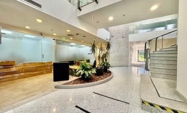 EDIFICIO DE OFICINAS LOMAS DE SAN ISIDRO