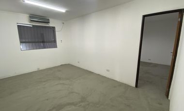 Importante Fracción de 7000 m2 con Piscina