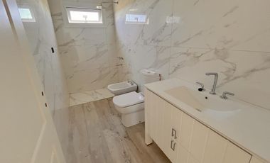 Casa a estrenar en Planta Baja