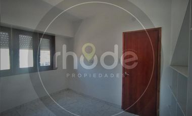 Casa a 400 metros del mar en Mar de Ajo - Sarmiento y Mitre