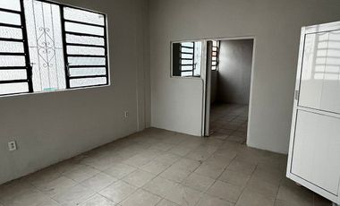 Renta de Local Comercial en calle 47