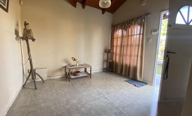 VENTA CASA 3 DORMITORIOS EN ROLDAN