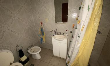 VENTA CASA 3 DORMITORIOS EN ROLDAN