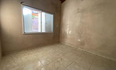 VENTA CASA 3 DORMITORIOS EN ROLDAN