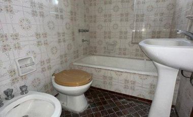 Departamento de 3 Ambientes en Pleno Centro de Monte Grande!!!!
