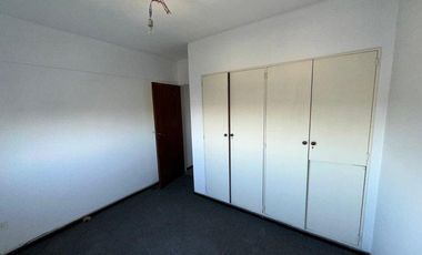 Departamento de 3 Ambientes en Pleno Centro de Monte Grande!!!!