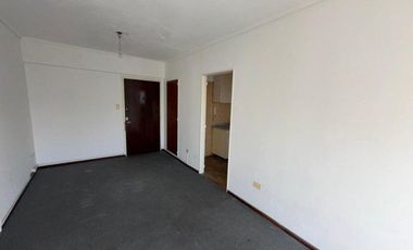 Departamento de 3 Ambientes en Pleno Centro de Monte Grande!!!!