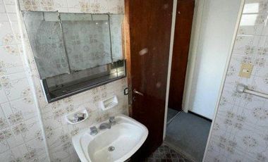 Departamento de 3 Ambientes en Pleno Centro de Monte Grande!!!!