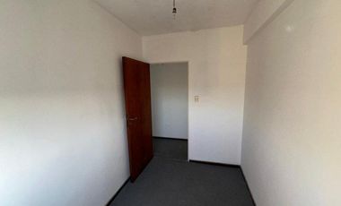Departamento de 3 Ambientes en Pleno Centro de Monte Grande!!!!