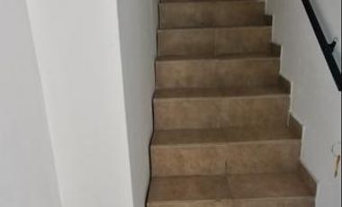 Venta casa multifamiliar con cochera en Villa Dominico