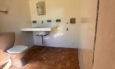 Casa 2 Hab, 3 Baños, Pileta, Barrio Los Troncos, Suipacha esquina Ramírez  - Funes.