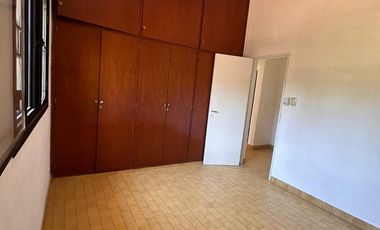 Casa 2 Hab, 3 Baños, Pileta, Barrio Los Troncos, Suipacha esquina Ramírez  - Funes.