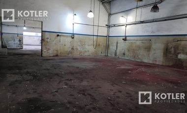 Importante Galpón en Remedios De Escalada