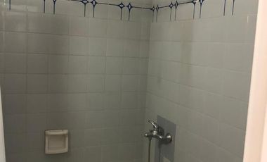 Departamento en 5 to piso a la calle - Balcon - 3 baños