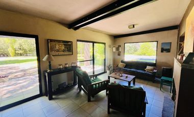 Casa VENTA en Villa Elisa