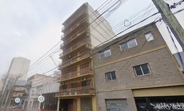 Departamento tres ambientes con cochera espacio guardacoche en alquiler en Wilde