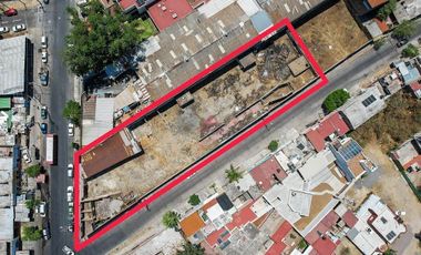 Terreno mixto en venta en Huentitán Guadalajara 2,446 m² para departamentos.