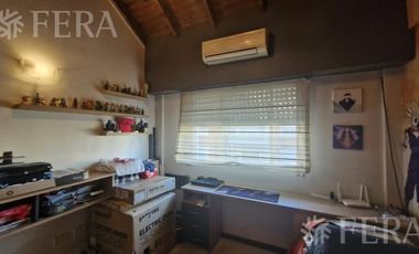Venta departamento 5 ambientes con balcón en Sarandi
