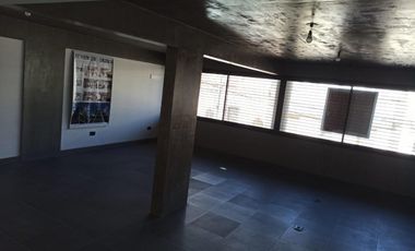 Venta Oficina/Estudio piso exclusivo. Zona Abasto