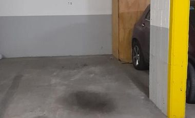 Cochera en  Venta