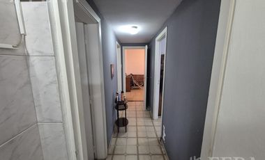 Venta PH multifamiliar con cochera en Wilde