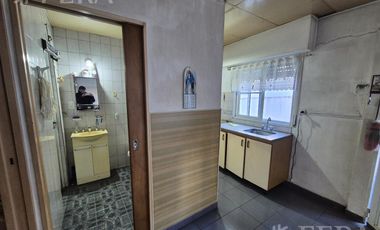 Venta PH multifamiliar con cochera en Wilde