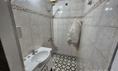 Venta PH multifamiliar con cochera en Wilde