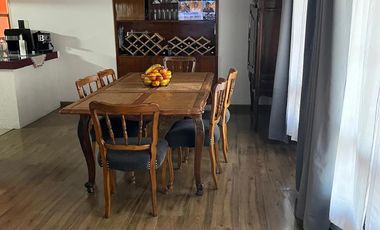 Casa de tres ambientes apto credito a la venta con patio y garage en Wilde Centro