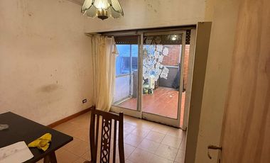 Casa de Tres ambientes con Local y Quincho en Venta