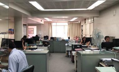 OFICINA EN CATALINAS - IDEAL ESTUDIO O EMPRESA DE SERVICIOS