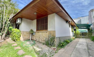 Amplio chalet en venta en Moron Norte