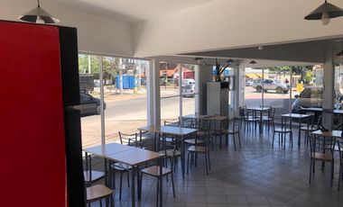 Estación de Servicios en Venta con Bar/Minimarket