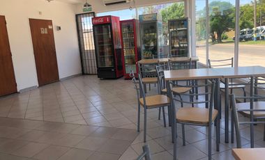Estación de Servicios en Venta con Bar/Minimarket