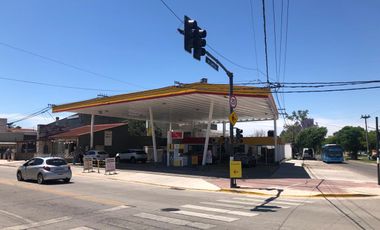 Estación de Servicios en Venta con Bar/Minimarket