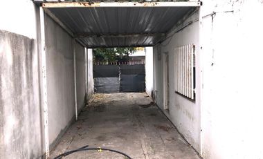 Casa en venta 1 dormitorio + comodín y cochera doble