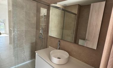 Departamento  en alquiler en edificio Yoo Nordelta