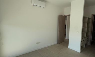 Departamento  en alquiler en edificio Yoo Nordelta