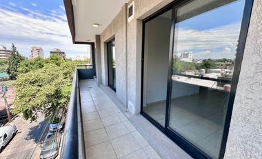 Departamento en Alquiler de 2 Dormitorios Frente, Alto Alberdi