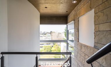 Venta - Departamento en TRIPLEX de 4 ambientes CON VISTA AL MAR en Pinamar