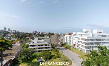 Venta - Departamento en TRIPLEX de 4 ambientes CON VISTA AL MAR en Pinamar