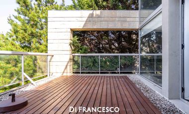 Venta - Departamento en TRIPLEX de 4 ambientes CON VISTA AL MAR en Pinamar