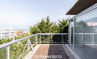 Venta - Departamento en TRIPLEX de 4 ambientes CON VISTA AL MAR en Pinamar