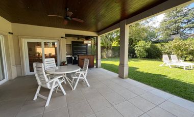 Casa en  venta en barrio Mapuche CC Pilar