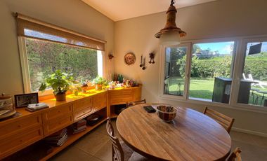 Casa en  venta en barrio Mapuche CC Pilar