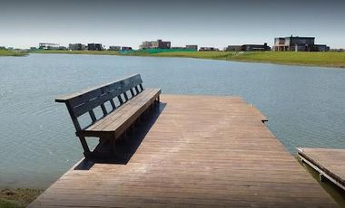 Hermoso Lote a Laguna en San Sebastian, Area 11
