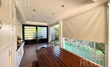 Hermosa Casa en  Echeverria del Lago.