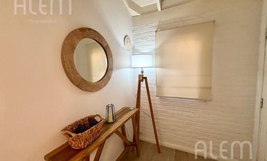 Hermosa Casa en  Echeverria del Lago.