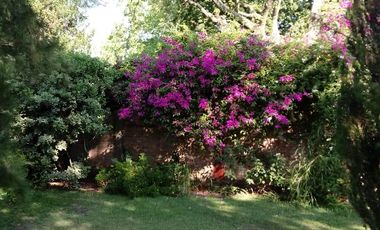 Casa en venta Burzaco con quincho y piscina!!!