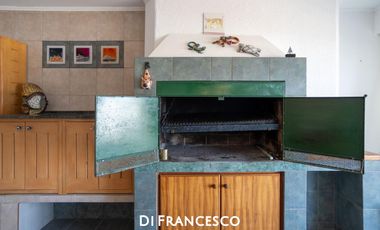 Departamento FRENTE AL MAR  PINAMAR CON COCHERA 7 AMBIENTES - ASCENSOR